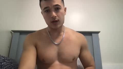 Snapshot of seveninchsteve_ chatting on February 9, 8:02 pm seveninchsteve_ online show from February 9, 8:02 pm