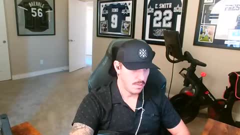 sex_l0v3r online show from December 2, 9:28 pm