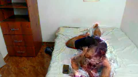 KIKI AND HER BOYFRIEND  online show from May 29, 9:57 pm