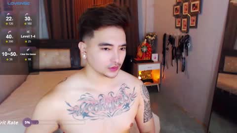 Snapshot of sex_profesor chatting on October 30, 3:02 pm AXEL online show from October 30, 3:02 pm