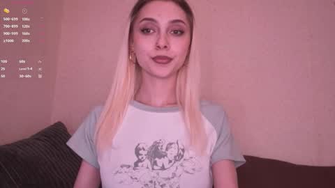 Dina online show from March 12, 10:49 pm