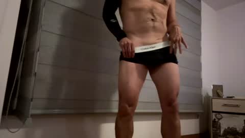 Snapshot of sexfun1972 chatting on July 13, 4:04 am sexfun1972 online show from July 13, 4:04 am