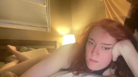 Snapshot of sexiflorence chatting on October 27, 12:15 am Florence online show from October 27, 12:15 am