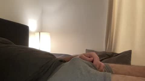 sexinnuendo22 online show from December 2, 11:29 pm