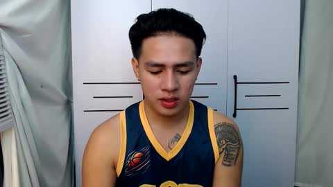 HI I AM JAMESPLEASE LET ME DO SOME HOT SHOWS FOR YOU HERE FOR MY  SCHOOL AND FOR MY FAMILY online show from October 15, 3:28 am