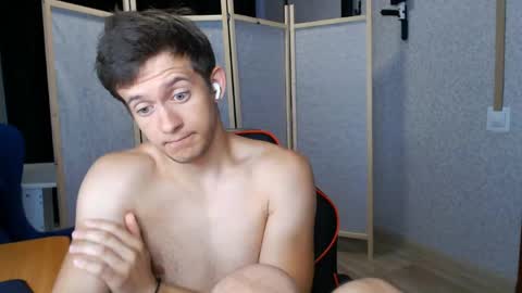 Snapshot of sexstivelove chatting on June 5, 7:03 am sexstivelove online show from June 5, 7:03 am