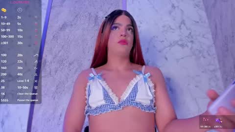 Snapshot of sexual_desiress chatting on January 20, 5:04 am shantall IG candy charms09 online show from January 20, 5:04 am