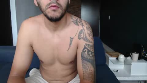 Snapshot of sexual_devils chatting on July 7, 11:47 am sexual_devils online show from July 7, 11:47 am