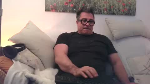 Snapshot of sexurbation chatting on October 26, 3:40 pm Sexurbation online show from October 26, 3:40 pm