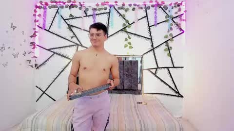sexx_university online show from May 30, 8:00 am