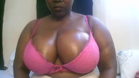 sexxi_ebony online show from April 21, 8:09 am