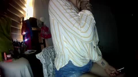 Snapshot of sexxileeah42o chatting on September 17, 8:21 pm Leeah CloudZzz online show from September 17, 8:21 pm