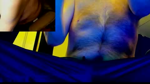 Snapshot of sexxme214 chatting on October 28, 8:18 am sexxme214 online show from October 28, 8:18 am