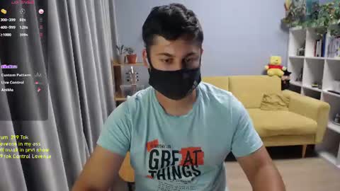 Snapshot of sexxxdickbig chatting on July 11, 8:11 pm Tommy online show from July 11, 8:11 pm