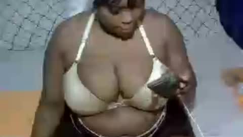 sexxy_brii online show from July 3, 3:02 am