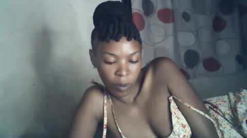 sexxy_curvy23 online show from February 8, 2:48 am