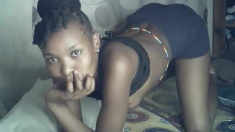 sexxy_curvy23 online show from February 17, 9:10 pm