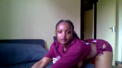 sexxy_daisyy online show from January 19, 6:28 am
