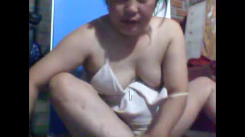 sexxy_love2k online show from October 7, 5:26 am