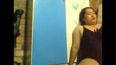 sexxy_love2k online show from October 11, 11:20 am