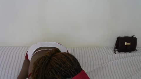 Snapshot of sexxy_nisa chatting on February 26, 8:54 pm sexxy_nisa online show from February 26, 8:54 pm