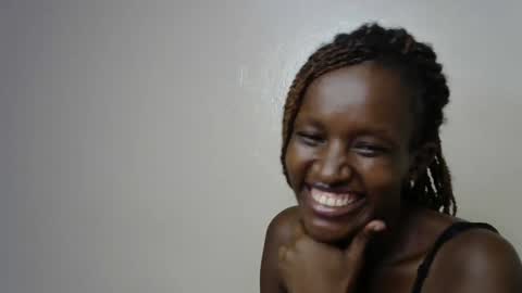 Snapshot of sexxy_nisa chatting on March 11, 2:21 am sexxy_nisa online show from March 11, 2:21 am