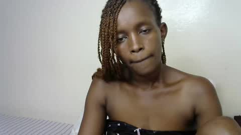 Snapshot of sexxy_nisa chatting on March 11, 5:57 pm sexxy_nisa online show from March 11, 5:57 pm