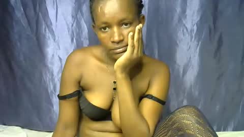 Snapshot of sexxy_nisa chatting on May 25, 4:57 pm sexxy_nisa online show from May 25, 4:57 pm