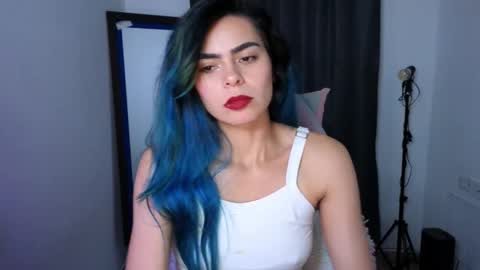  Angie   online show from November 3, 10:53 pm