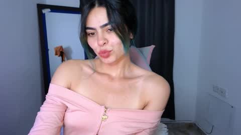  Angie   online show from November 9, 11:36 pm