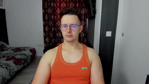Sexxymuscles4U online show from February 3, 7:24 am