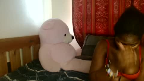Snapshot of sexxypritty chatting on October 3, 8:22 am sexxypritty online show from October 3, 8:22 am