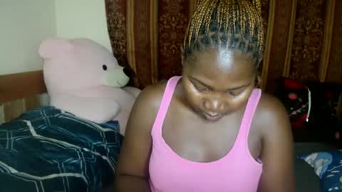 Snapshot of sexxypritty chatting on October 12, 7:24 pm sexxypritty online show from October 12, 7:24 pm