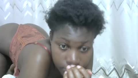 Snapshot of sexxytimmy2 chatting on January 19, 3:18 am sexxytimmy2 online show from January 19, 3:18 am