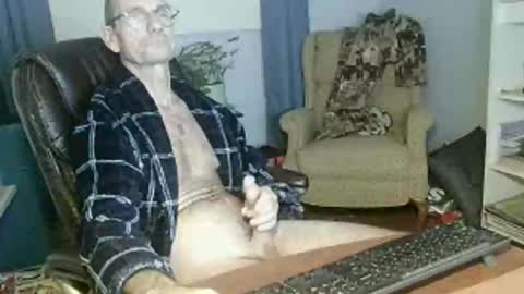 sexy0062 online show from December 18, 10:49 pm