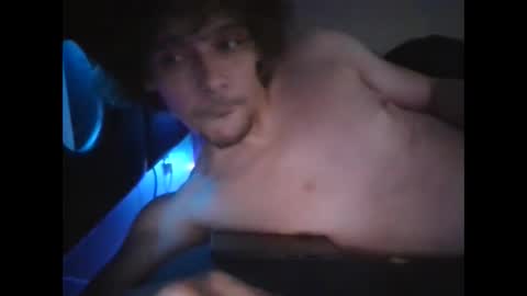 Snapshot of sexy25yrsk8r chatting on November 20, 9:31 am SexyDreads420 online show from November 20, 9:31 am