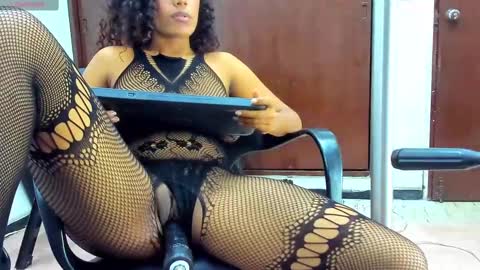 Snapshot of sexy78michell chatting on February 7, 6:56 am sexy78michell online show from February 7, 6:56 am