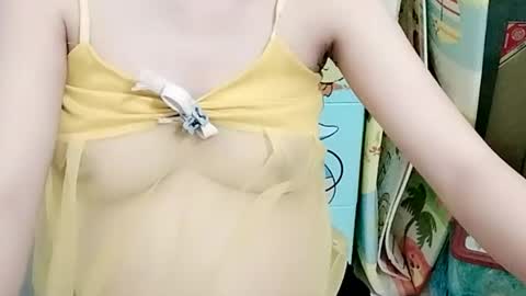 sexy8685 online show from April 9, 7:36 am