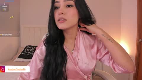 Snapshot of sexy_amber_ chatting on January 8, 1:11 am sexy_amber_ online show from January 8, 1:11 am