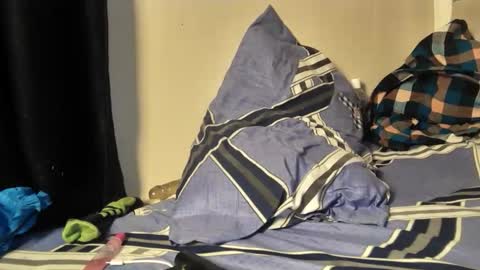 bree online show from March 27, 7:47 am