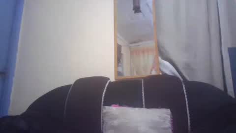 sexy_butty01 online show from April 12, 4:34 pm