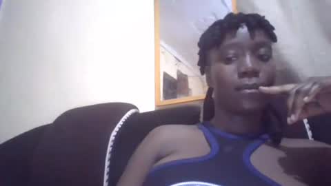 sexy_butty01 online show from April 15, 6:48 pm