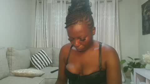 Snapshot of sexy_candia chatting on June 16, 9:56 am Stacy online show from June 16, 9:56 am