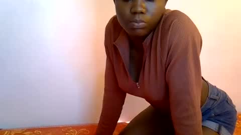 Snapshot of sexy_celeh chatting on July 6, 12:02 pm sexy_celeh online show from July 6, 12:02 pm