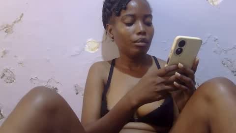 Snapshot of sexy_claude96 chatting on January 23, 12:19 pm sexy_claude96 online show from January 23, 12:19 pm