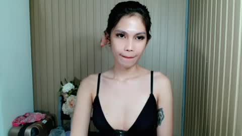 Snapshot of sexy_collins69 chatting on July 9, 6:01 pm sexy_collins69 online show from July 9, 6:01 pm