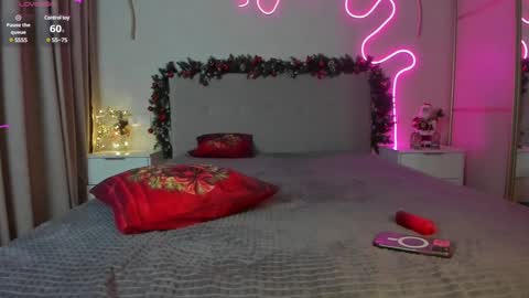 Snapshot of sexy_flora chatting on December 24, 8:55 am Flora online show from December 24, 8:55 am