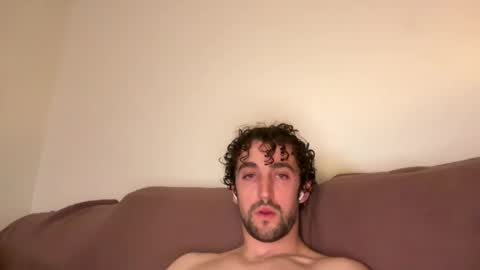 Snapshot of sexy_guy_8 chatting on January 5, 12:31 am sexy_guy_8 online show from January 5, 12:31 am