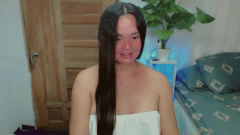 Snapshot of sexy_joy08 chatting on January 4, 7:34 am Joy online show from January 4, 7:34 am