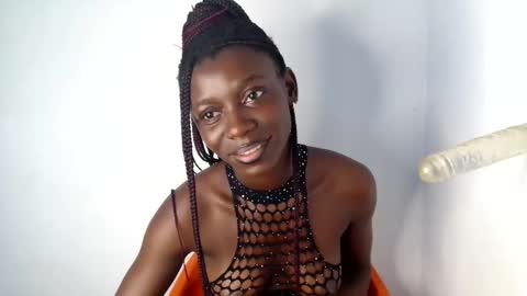 lily online show from October 14, 9:59 pm